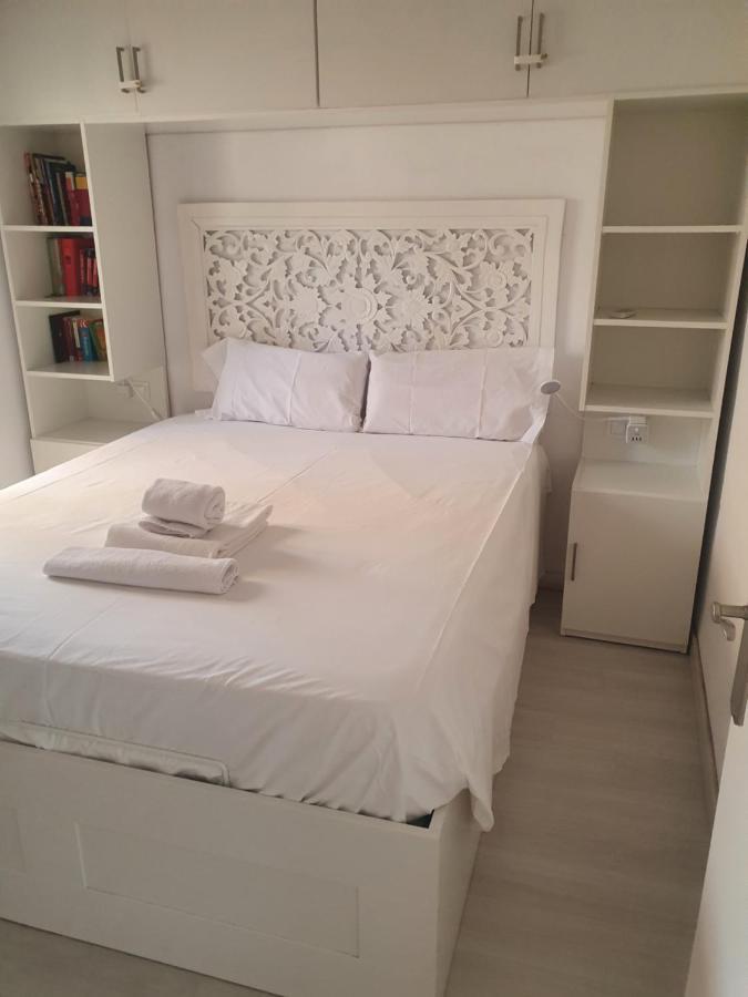 Beautiful Apartment With Terrace San Basilio Seville Exterior photo